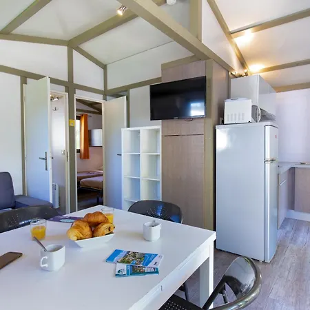 Paradis La Pinede Kamp alanı 4*