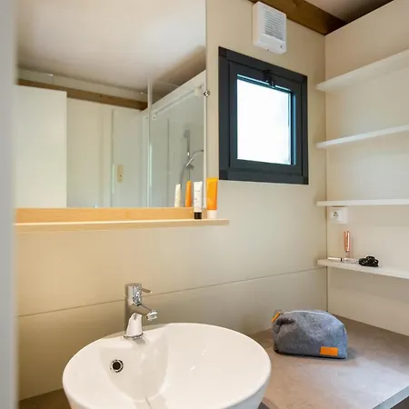 Kamp alanı Paradis La Pinede 4*