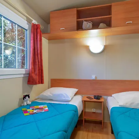 Paradis La Pinede 4* Gréoux-les-Bains